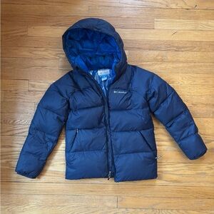 Youth Puffer Columbia Coat. Size Medium (12). Excellent condition.